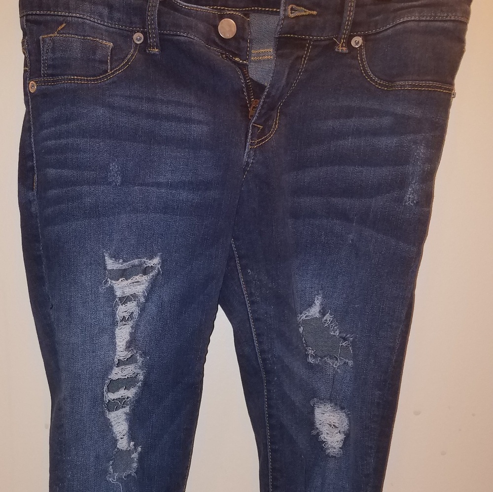 Mossimo Distressed jeggings